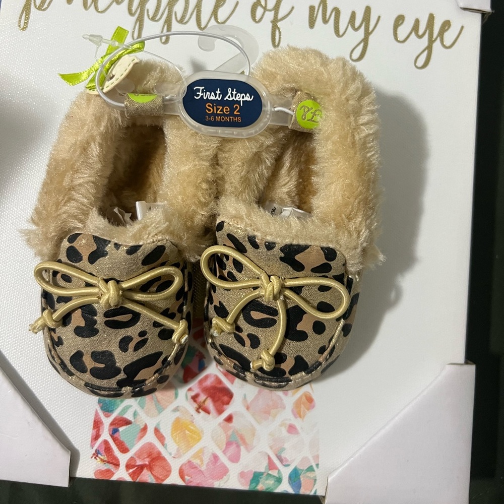 Size 3 New Black and Brown